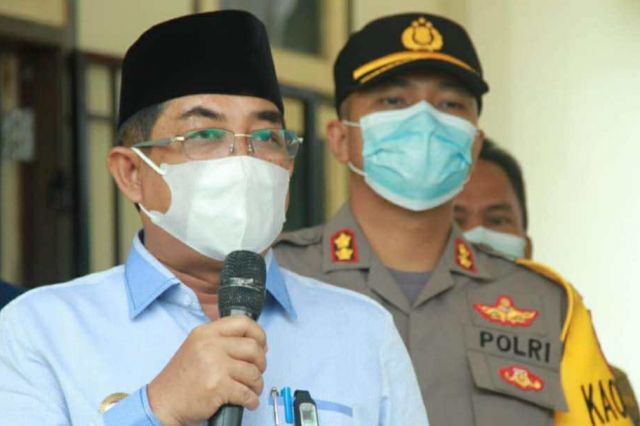 Bupati Anwar Tinjau Pelaksanaan Serbuan Vaksin TNI Kodim 0419/Tanjab di Betara