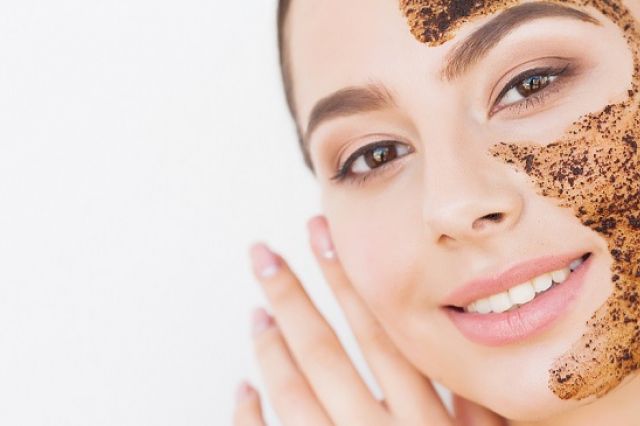 Cara Memutihkan Wajah dengan Kopi