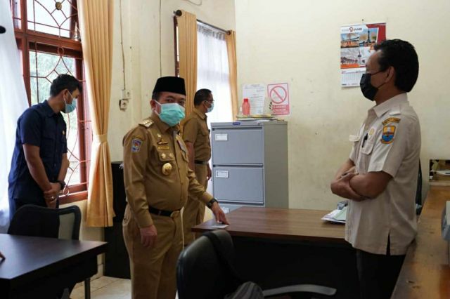 Sidak Samsat Batanghari, Gubernur Al Haris: Jangan Ada Lagi Pungli