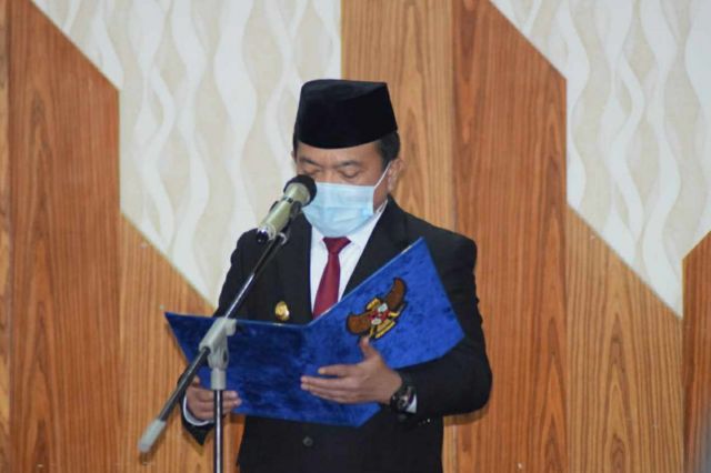 Gubernur Al Haris Pimpin Upacara Peringatan Hari Pahlawan