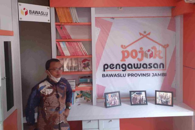 Bawaslu Jambi Giatkan Kembali Pojok Pengawasan