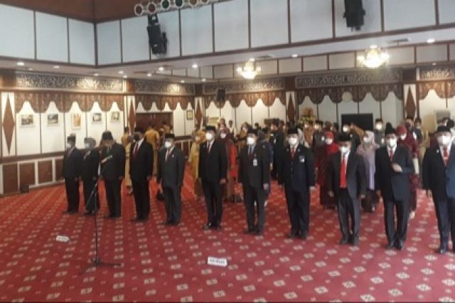 Gubernur Al Haris Lantik 13 Pejabat Eselon II Pemprov Jambi