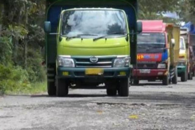 Polda Jambi Gelar Razia Rutin Truk Batubara dan CPO yang Melebihi Tonase