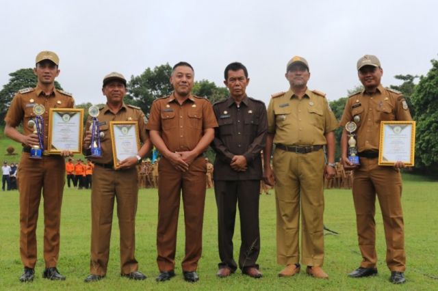 Pemkab Tanjab Timur Tetapkan 3 Camat Berprestasi Tingkat Kabupaten