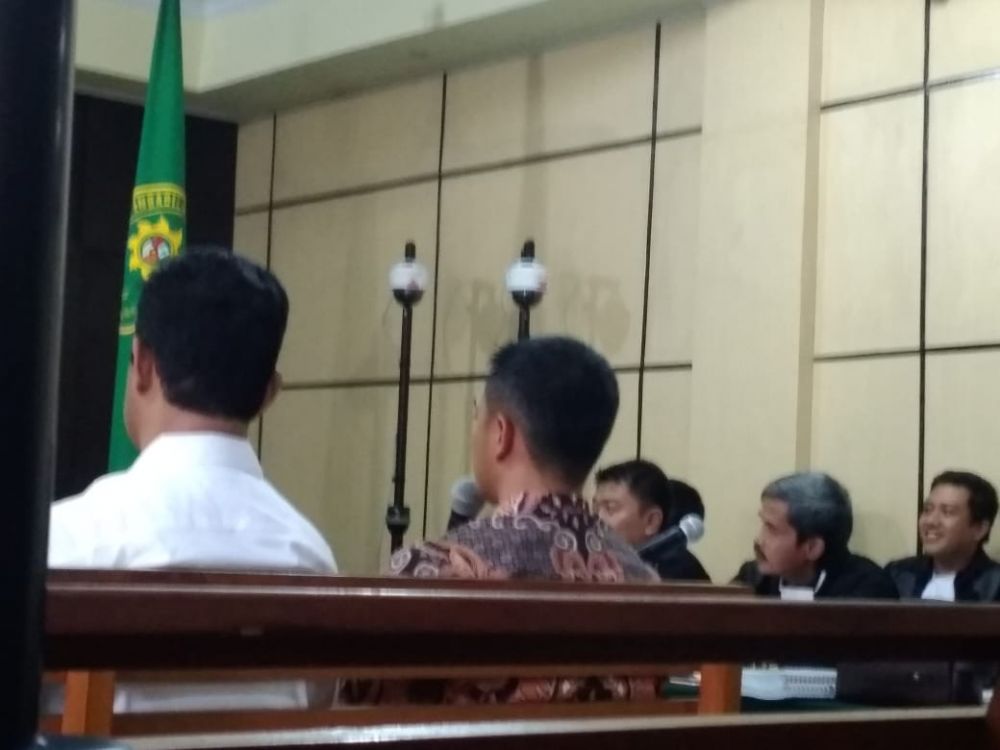 Heran Dengan Peran Apif yang Dominan, Hakim Ketua Sebut Zola Salah Tunjuk Orang Kepercayaan