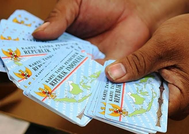 Blanko Terus Kosong, Ribuan Warga Belum Dapat e-KTP