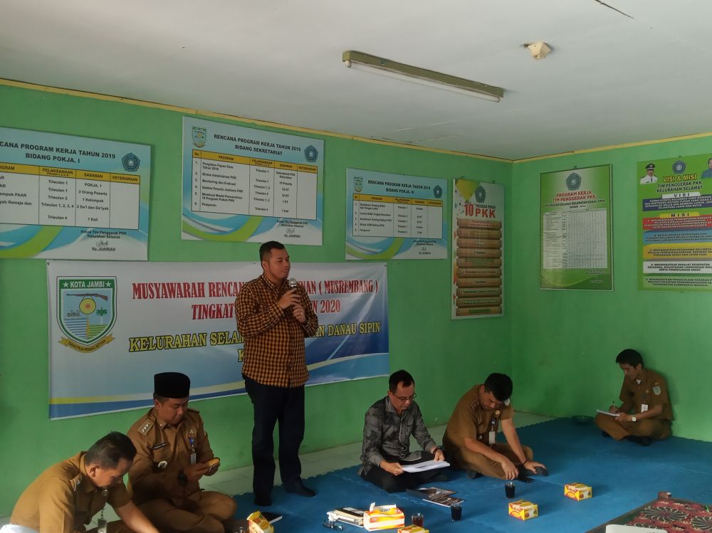 Kawal Pembangunan, Anggota DPRD Dapil III Pantau Usulan e-Planning di Musrenbang Kelurahan Selamat