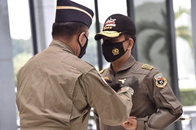 Panglima TNI Hadiri Penyematan Wing Kehormatan Penerbang TNI AU Kepada Kapolri