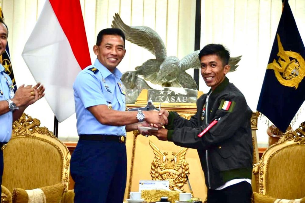 Kepala Staf TNI AU Sampaikan Apresiasi Tinggi Atas Inovasi Haerul Membuat Pesawat 