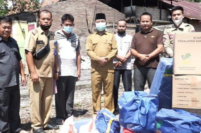 Plt Bupati Merangin Salurkan Bantuan Korban Kebakaran