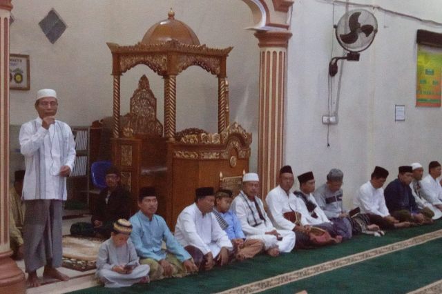 Gerakan Subuh di Sungai Ulak, Begini Pesan Wabup Mashuri