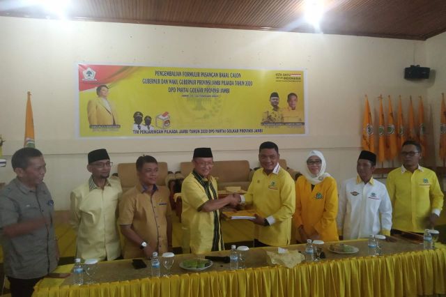 Siap Mengabdikan Diri untuk Provinsi Jambi, CE: Semoga Golkar Kembali Bersama