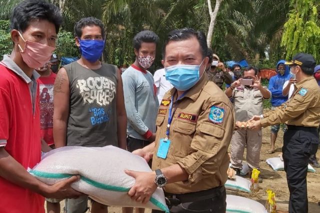 Terdampak Covid-19, 338 KK SAD di Merangin Dapat Bantuan
