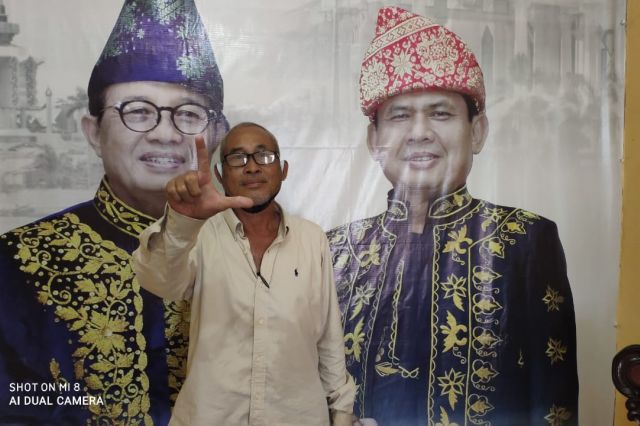 Mantan Pemain Timnas Indonesia Asal Jambi Ini Dukung Fachrori-Syafril