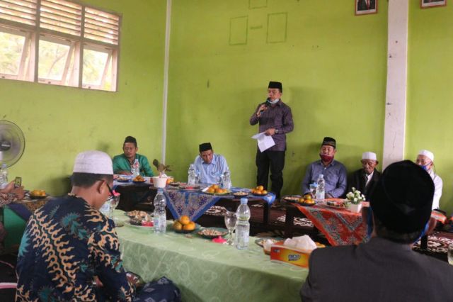 Silaturahmi dengan Kyai dan Santri, Haris: Wakil Saya Kyai dan Kami Punya Program Keagamaan