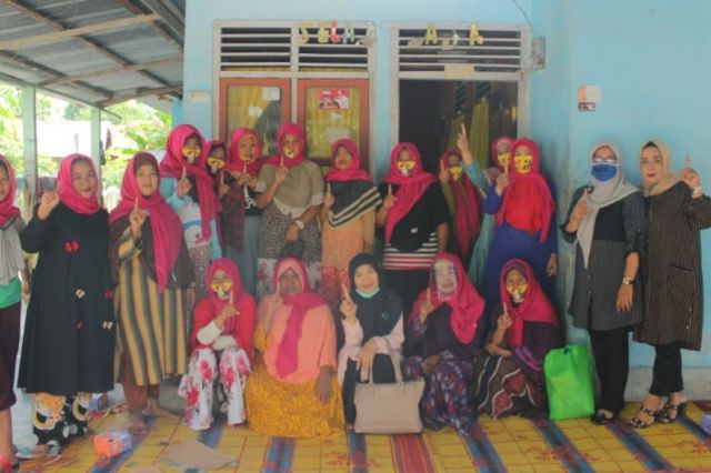 Dikunjungi Tim Srikandi, Warga Bahar: Kami Titip Jambi ke CE-Ratu