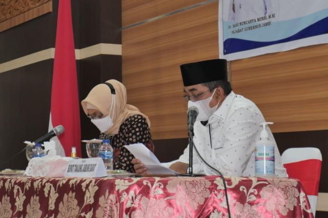 Sambut Kunjungan Pj Gubenur, Bupati Tanjab Barat Paparkan Pekembangan Covid-19