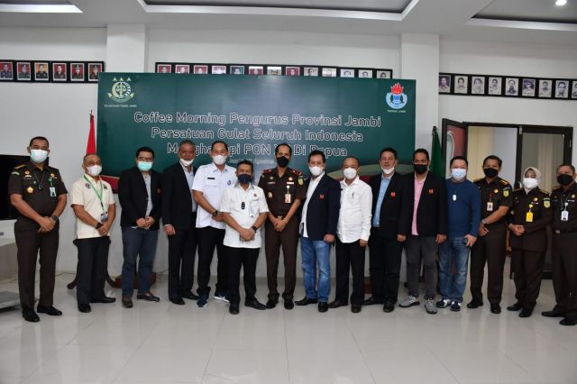 Coffe Morning dengan PGSI Jambi, Kajati Jambi: Semoga Behasil Raih Medali di PON Papua