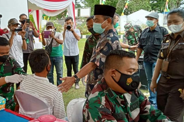 Capaian Vaksin 40 Persen, Mashuri Pantau Vaksinasi Kejari di Merangin