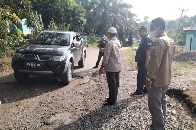 Bupati Mashuri Patau Jalan Seling-Muaro Jernih