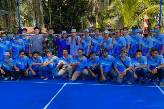 Bupati Anwar Sadat Buka Turnamen Bulu Tangkis M. Saidi Cup di Desa Kampung Baru