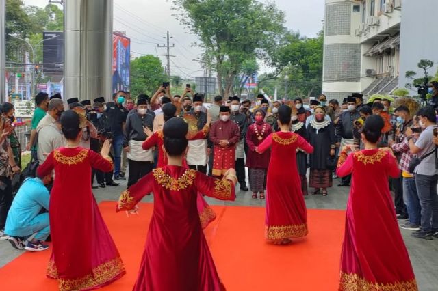 Peresmian Gedung Mahligai 9, Gubernur Al Haris Harap Bank Jambi Terus Tingkatkan Pelayanan