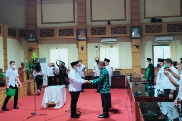 Kepala Sekolah SMA Titian Teras Dicopot, Ini Penggantinya