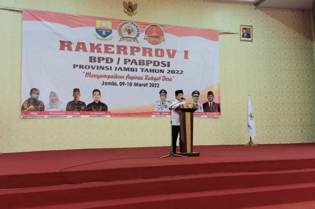 Gubernur Al Haris: BPD Menentukan Maju Tidaknya Suatu Desa