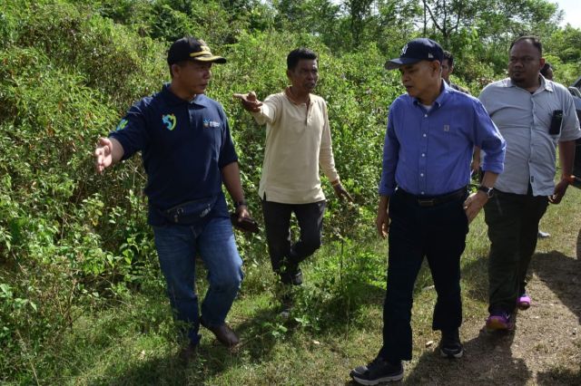 Pj Bupati Aspan Tinjau Usulan Pembangunan Jembatan Sungai Belilas