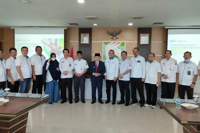 Gubernur Al Haris Harap PTPN VI Dirikan Pabrik Minyak Goreng di Jambi