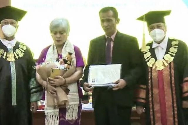 Gantikan Brigadir J Wisuda Sarjana, Ortu Sebut Menikah dan S2 Keinginan Tak Tercapai