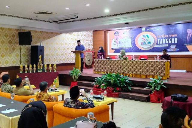 Varial Adhi Putra Buka Kegiatan LKSN PDBK Provinsi Jambi Tahun 2022