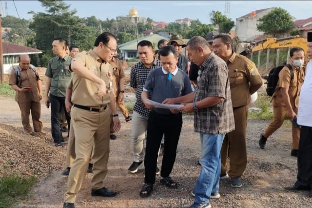 Gubernur Al Haris Pantau Pembangunan Gedung Baru SMA 12 Kota Jambi