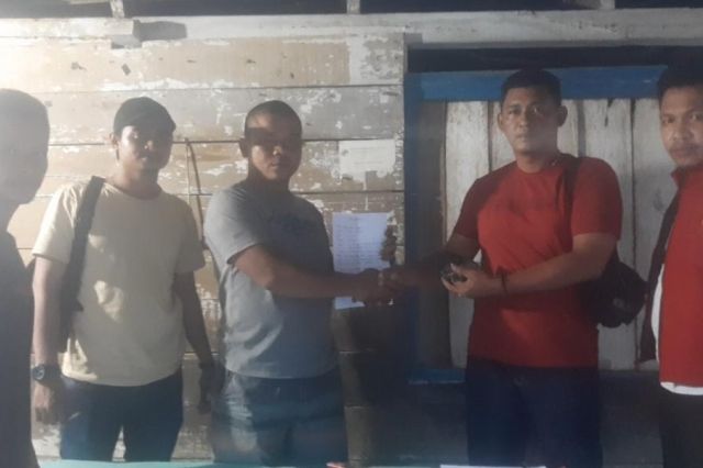 Warga Merangin Serahkan Dua Pucuk Senjata Api Rakitan ke Polisi