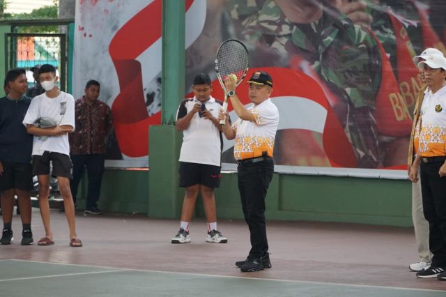 Gubernur Al Haris: Pembinaan Atlet Harus Sistematis