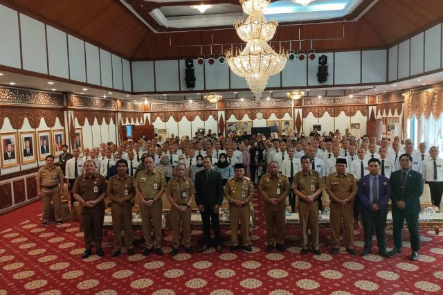 Lepas 61 Putra Jambi Magang Kerja ke Jepang, Gubernur Al Haris: Serap Ilmunya Bekal Kerja di Indonesia