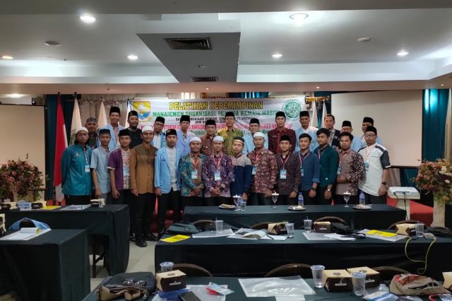 Gubernur Al Haris Harap DMI dan Remaja Masjid Jambi Kalaborasi Membina Remaja Masjid Berakhlak