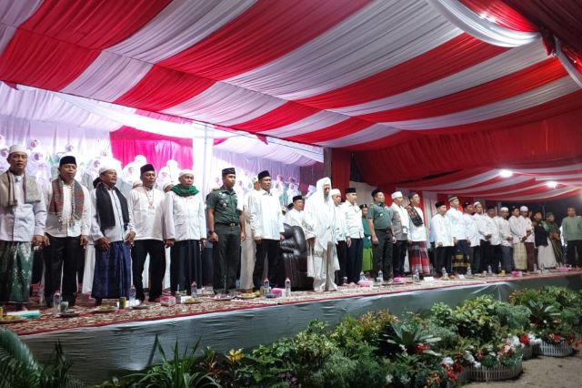 Gubernur Al Haris Hadiri Tabliqh Akbar Bersama Habib Lutfi bin Yahya