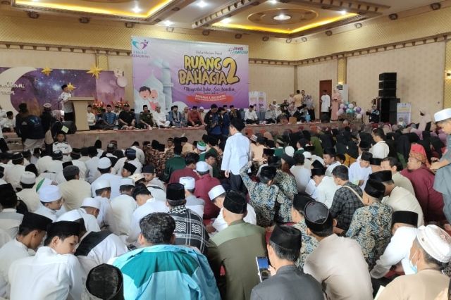 Gubernur Al Haris Sambutan Ramadan Bersama 2000 Santri Yatim, Dhuafa dan Penghafal Qur’an