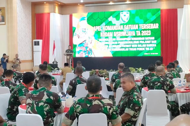Gubernur Al Haris Beri Materi dalam Apel Komandan Satuan Tersebar Kodam II Sriwijaya