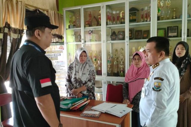 Gubernur Al Haris Minta Gratiskan Biaya Asrama SMK PP Jambi