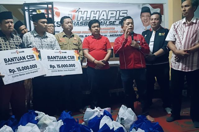 Gubernur Al Haris Serahkan Bantuan Korban Kebakaran di CNG Sarolangun