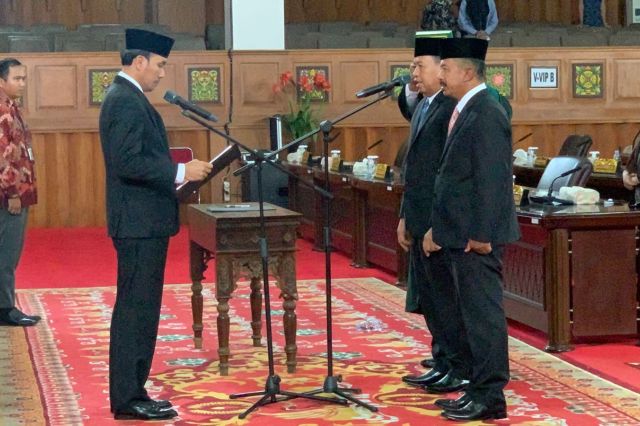Pimpin Rapat PAW Ismed dan Andarno: Edi Purwanto Ingatkan Jaga Marwah dan Citra Baik DPRD Jambi