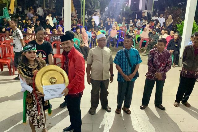 Edi purwanto Implementasikan Tri Sakti Bung Karno: Berikan Bantuan Peralatan Kesenian Tradisional