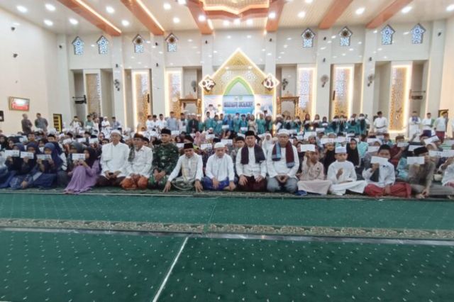 Safari Subuh di Tebo: Gubernur Al Haris Ajak Generasi Muda Cinta Masjid