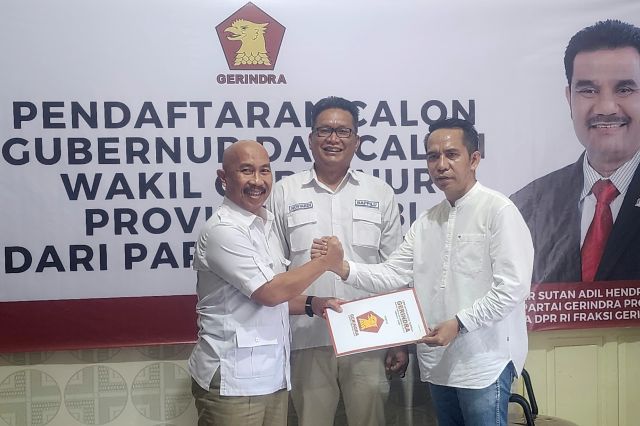Al Haris Ambil Formulir Pendaftaran Cagub di Gerindra