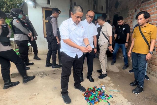 Gerebek Satu Rumah dan Base Camp Narkotika: Tim Gabungan Operasi Antik Polda Jambi Temukan Alat Hisap