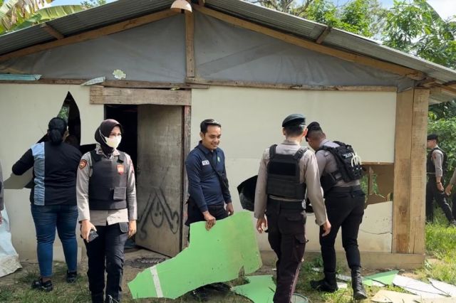 Satu Rumah Diduga Bascamp Penyalahgunaan dan Peredaran Narkotika Dihancurkan Tim Gabungan Polda Jambi