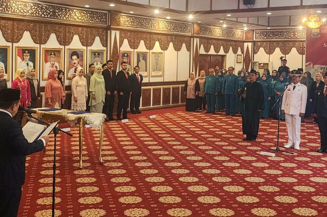 Gubernur Al Haris Resmi Lantik Reden Najmi jadi Pj Bupati Muaro Jambi dan Bachril Pj Bupati Sarolangun
