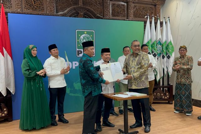 Akhirnya, PKB Serahkan Rekomendasi ke Haris-Sani di Pilgub Jambi 2024